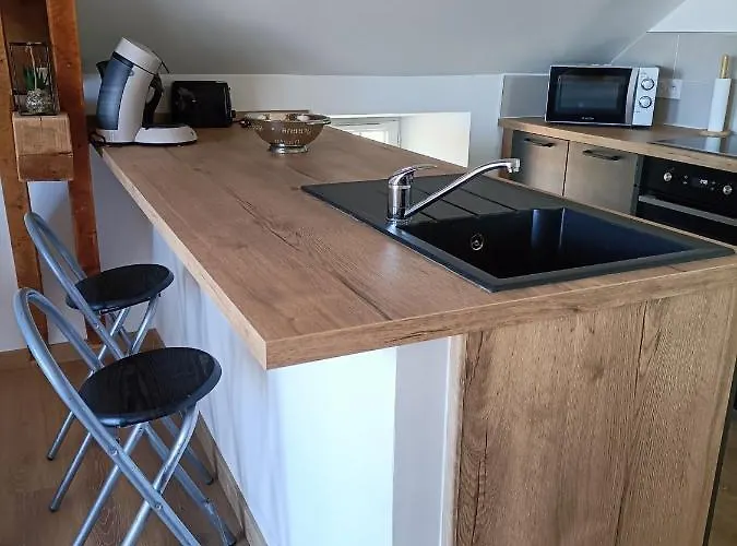 L'echappee Belle Διαμέρισμα *